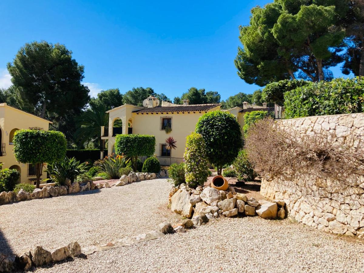 Apartamento Con Terraza En Complejo Con 2 Piscinas Lejlighed Moraira Eksteriør billede